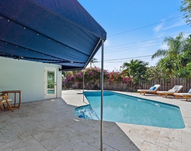 4921 Ne 23rd Avenue - Photo Thumbnail 24