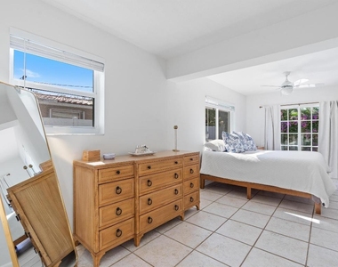 4921 Ne 23rd Avenue - Photo Thumbnail 13