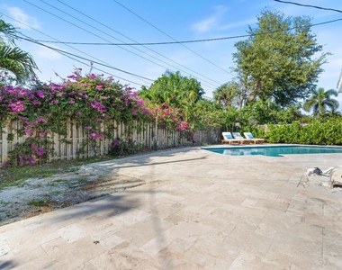 4921 Ne 23rd Avenue - Photo Thumbnail 23