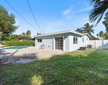 4921 Ne 23rd Avenue - Photo Thumbnail 25