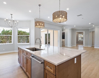 248 Honeysuckle Drive - Photo Thumbnail 2