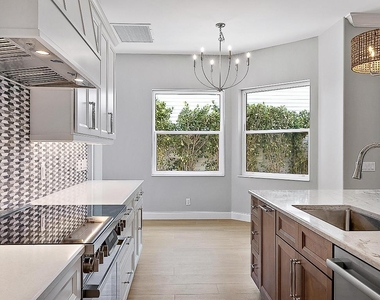 248 Honeysuckle Drive - Photo Thumbnail 3
