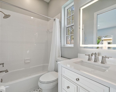 248 Honeysuckle Drive - Photo Thumbnail 13