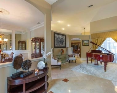 14816 Stirrup Lane - Photo Thumbnail 3
