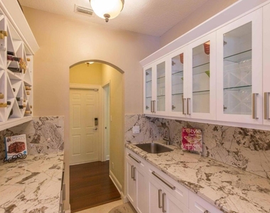 14816 Stirrup Lane - Photo Thumbnail 10