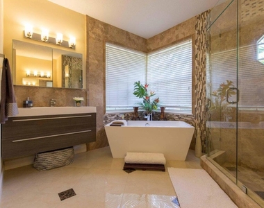 14816 Stirrup Lane - Photo Thumbnail 15