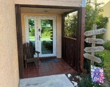 409 Fernandina Street - Photo Thumbnail 1