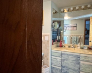 409 Fernandina Street - Photo Thumbnail 26