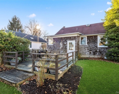 47 Station Road - Photo Thumbnail 11