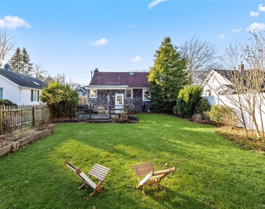 47 Station Road - Photo Thumbnail 12