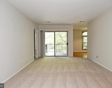 3302 Woodburn Village Drive - Photo Thumbnail 4