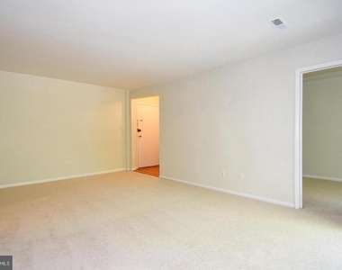 3302 Woodburn Village Drive - Photo Thumbnail 8