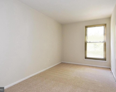 3302 Woodburn Village Drive - Photo Thumbnail 10