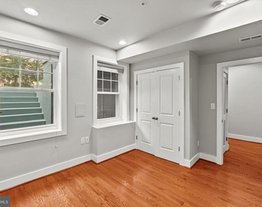 2616 Garfield Street Nw - Photo Thumbnail 7