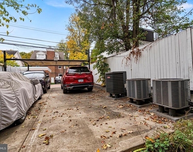 2616 Garfield Street Nw - Photo Thumbnail 20