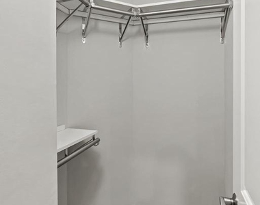 2616 Garfield Street Nw - Photo Thumbnail 14