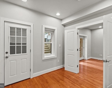 2616 Garfield Street Nw - Photo Thumbnail 13