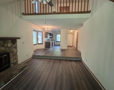 5112 Vann Street - Photo Thumbnail 7