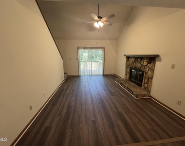 5112 Vann Street - Photo Thumbnail 6