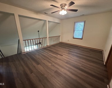 5112 Vann Street - Photo Thumbnail 14