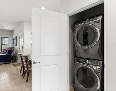 16722 Sonoma Breeze Dr - Photo Thumbnail 10