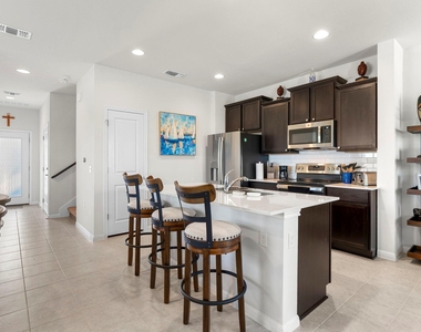 16722 Sonoma Breeze Dr - Photo Thumbnail 2