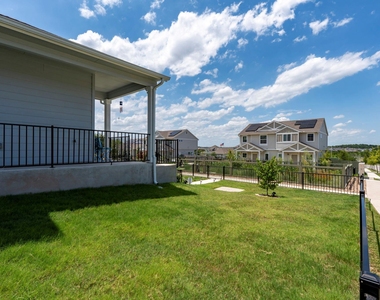 16722 Sonoma Breeze Dr - Photo Thumbnail 31
