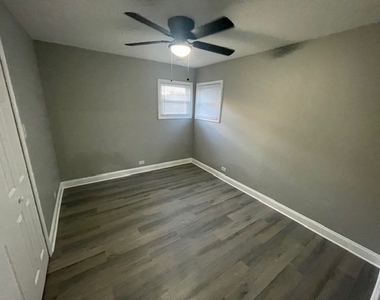 417 Hickory Street - Photo Thumbnail 4