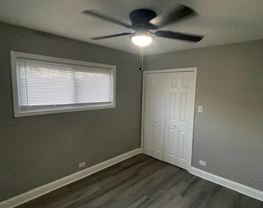 417 Hickory Street - Photo Thumbnail 6