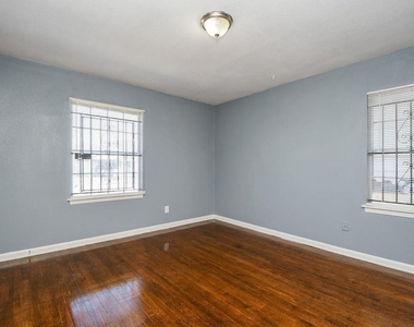 5510 Ricky Street - Photo Thumbnail 9