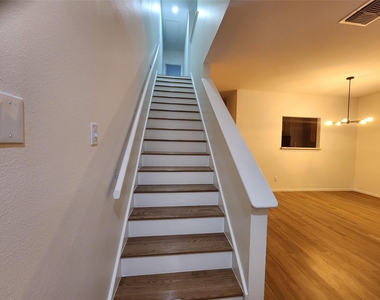 3130 Holly Hall Street - Photo Thumbnail 18