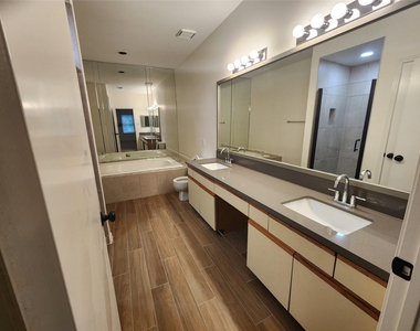 3130 Holly Hall Street - Photo Thumbnail 9