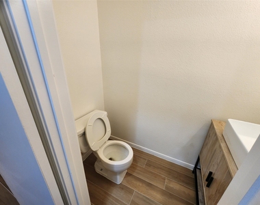 3130 Holly Hall Street - Photo Thumbnail 6