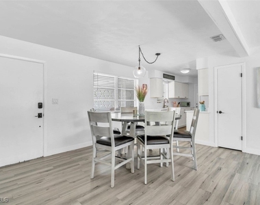 1661 Coronado Road - Photo Thumbnail 34