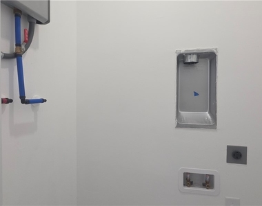 925 Chenault Street - Photo Thumbnail 11