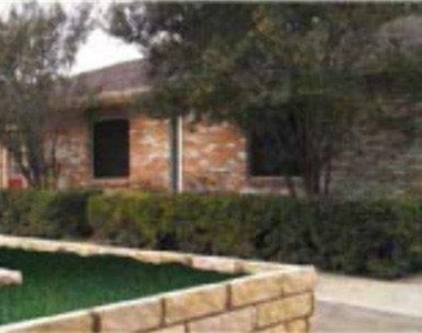 8219 Perrin Beitel Road - Photo Thumbnail 13