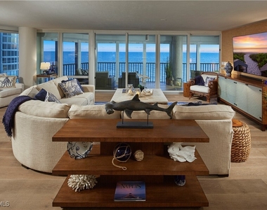 4651 Gulf Shore Boulevard N - Photo Thumbnail 1