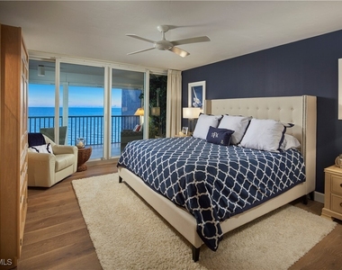 4651 Gulf Shore Boulevard N - Photo Thumbnail 7