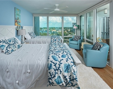 4651 Gulf Shore Boulevard N - Photo Thumbnail 13