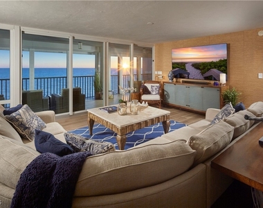 4651 Gulf Shore Boulevard N - Photo Thumbnail 6