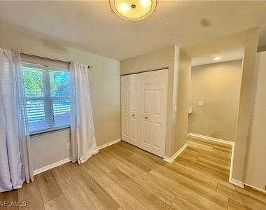 5045 Cedar Springs Drive - Photo Thumbnail 11
