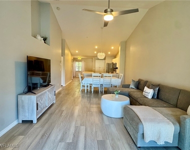 5045 Cedar Springs Drive - Photo Thumbnail 12