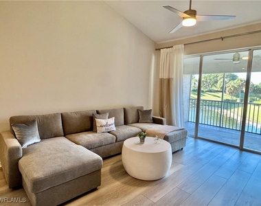 5045 Cedar Springs Drive - Photo Thumbnail 16