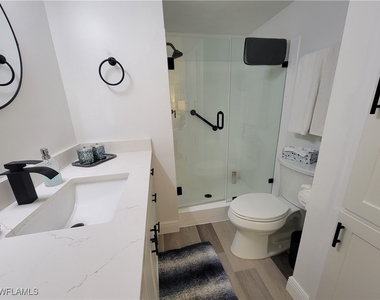 200 Forest Lakes Boulevard - Photo Thumbnail 6