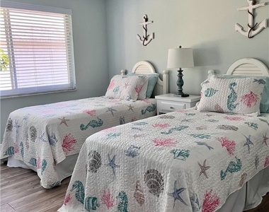 202 Peppermint Lane - Photo Thumbnail 11