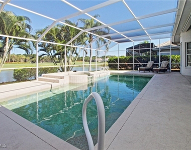1901 Winding Oaks Way - Photo Thumbnail 19