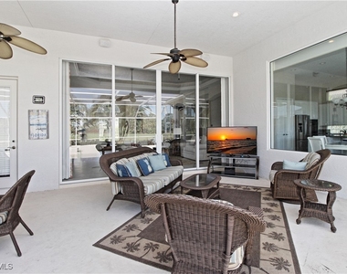 1901 Winding Oaks Way - Photo Thumbnail 1