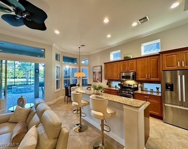 9104 Cherry Oaks Trail - Photo Thumbnail 11