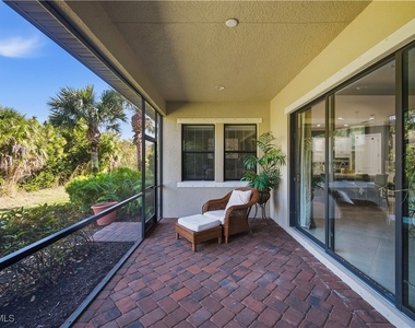 4664 Abaca Circle - Photo Thumbnail 19