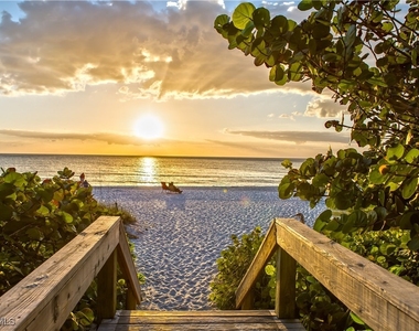 757 95th Avenue N - Photo Thumbnail 16